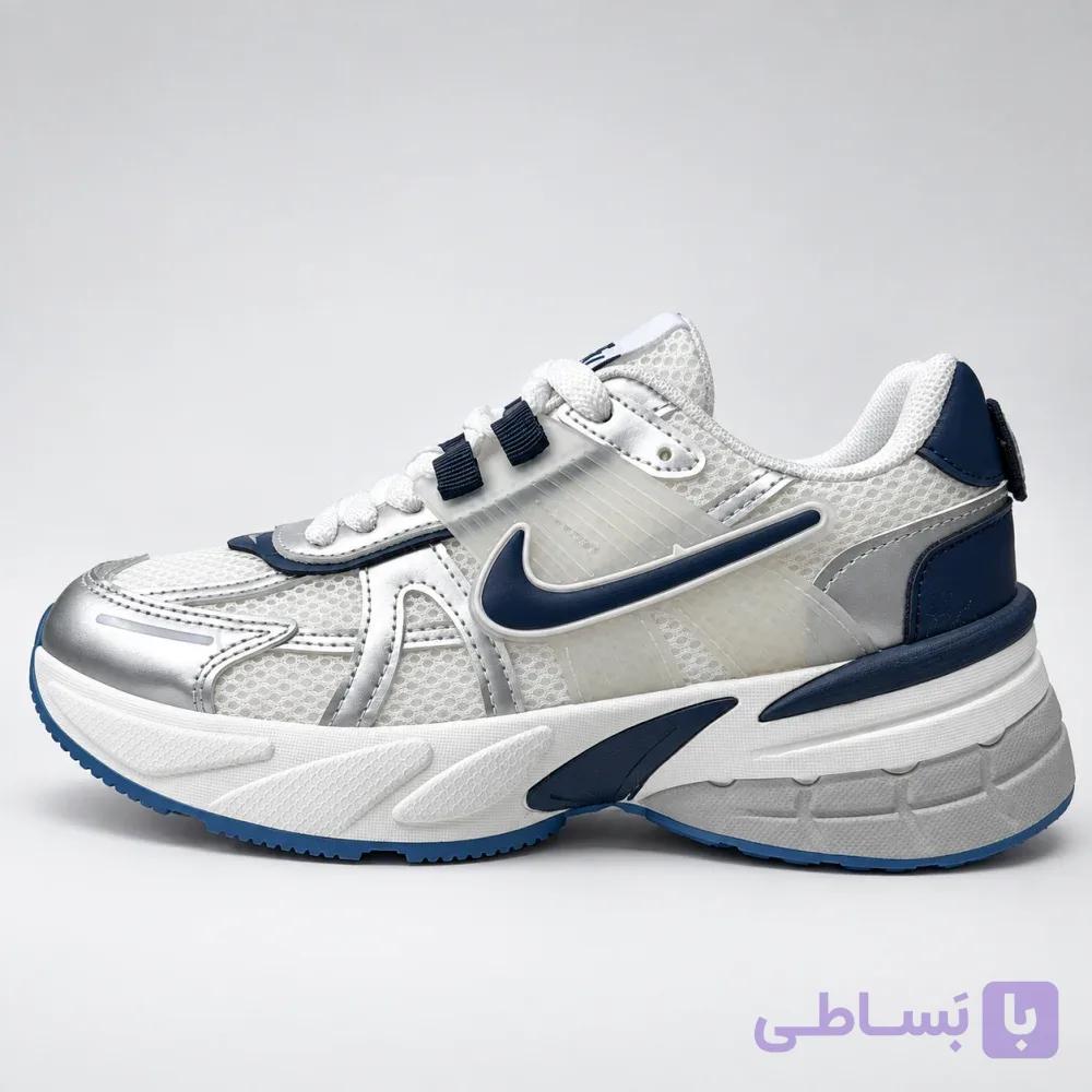 کتونی زنانه نایکی V2K ران سفید سرمه‌ای | Nike V2K Run White Navy — تصویر 1
