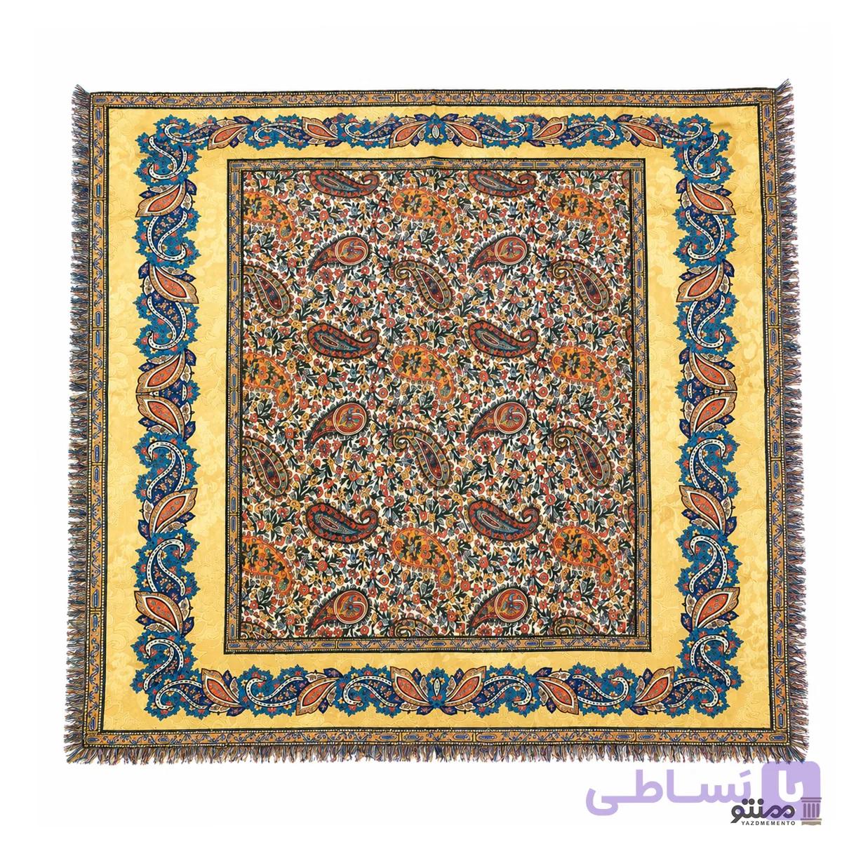 رومیزی مربع چاپی شانل مخمل آلما 100*100 سانتی متر — تصویر 1