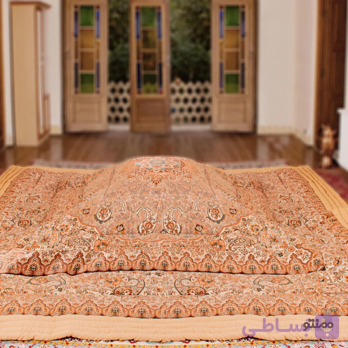 لحاف کرسی دست دوز ترمه طرح نسترن رنگ کرم گردویی — تصویر 1