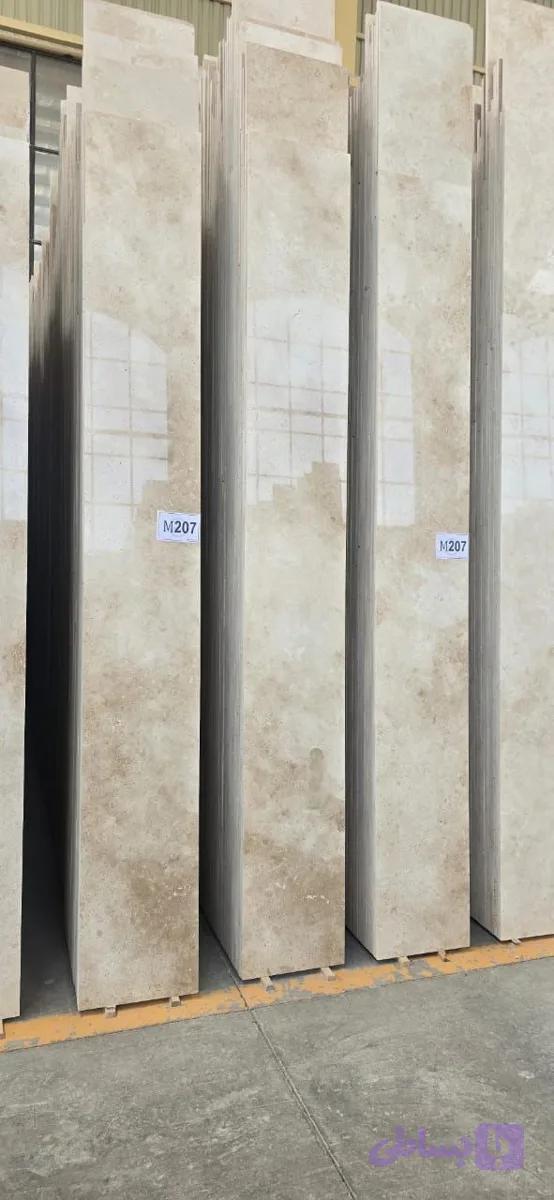 سنگ گرانیت طوسی شیاردار — تصویر 1
