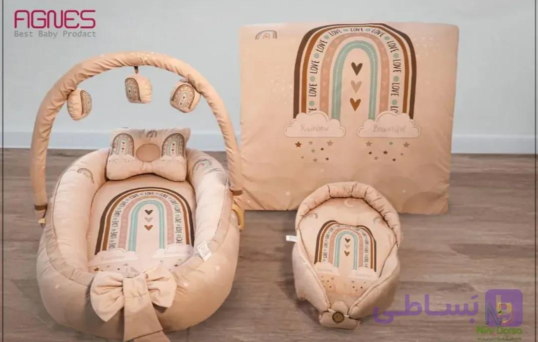 سرویس گارددار اگنس شامل آغوشی شیردهی، پتو، تشک گارد دار و بالش