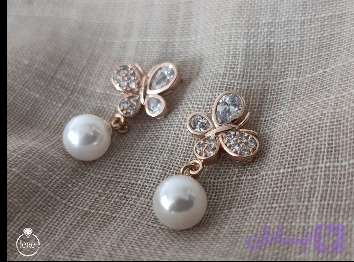گوشواره میخی ژوپینگ مدل پروانه آویز مرواربد‌ دار