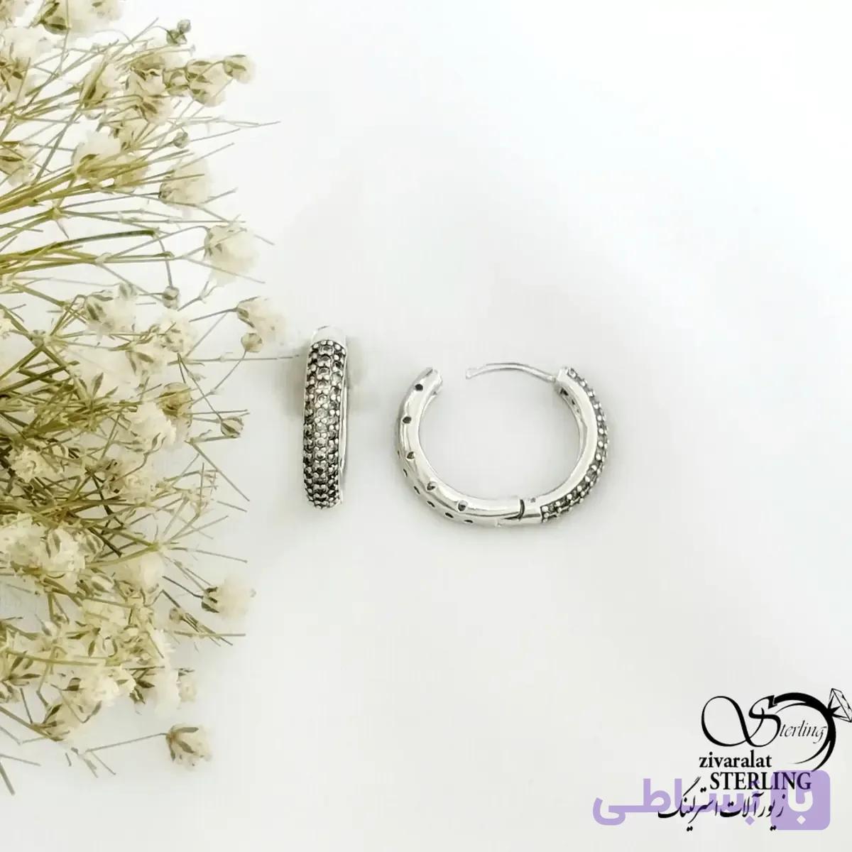 گوشواره کلیپسی نقره 925 عیار فول نگین کد 21334 — تصویر 1