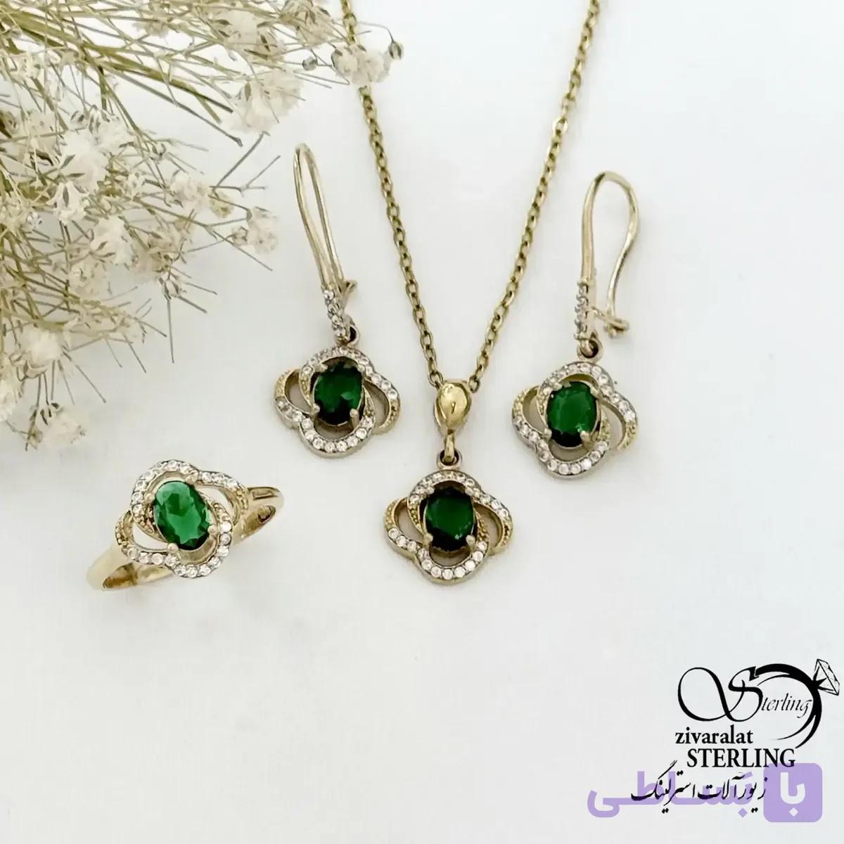 سرویس طلاروس طرح زمرد مجلسی کد 21720 — تصویر 1