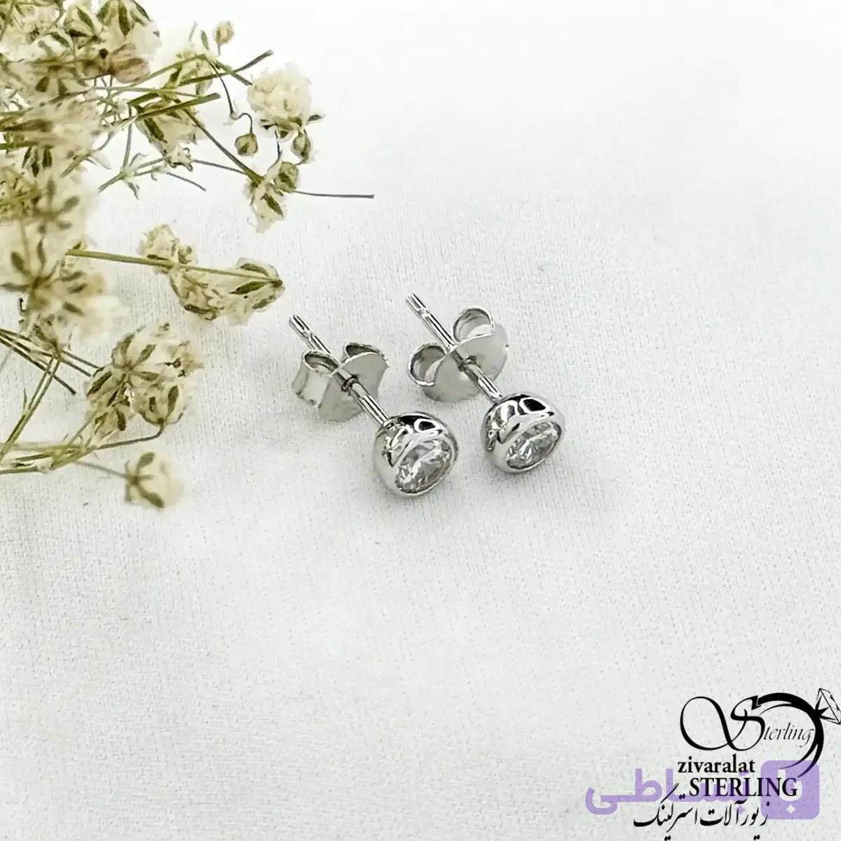 گوشواره نقره نگین دار میخی با نقره ساخت ایتالیا کد 21603 — تصویر 1