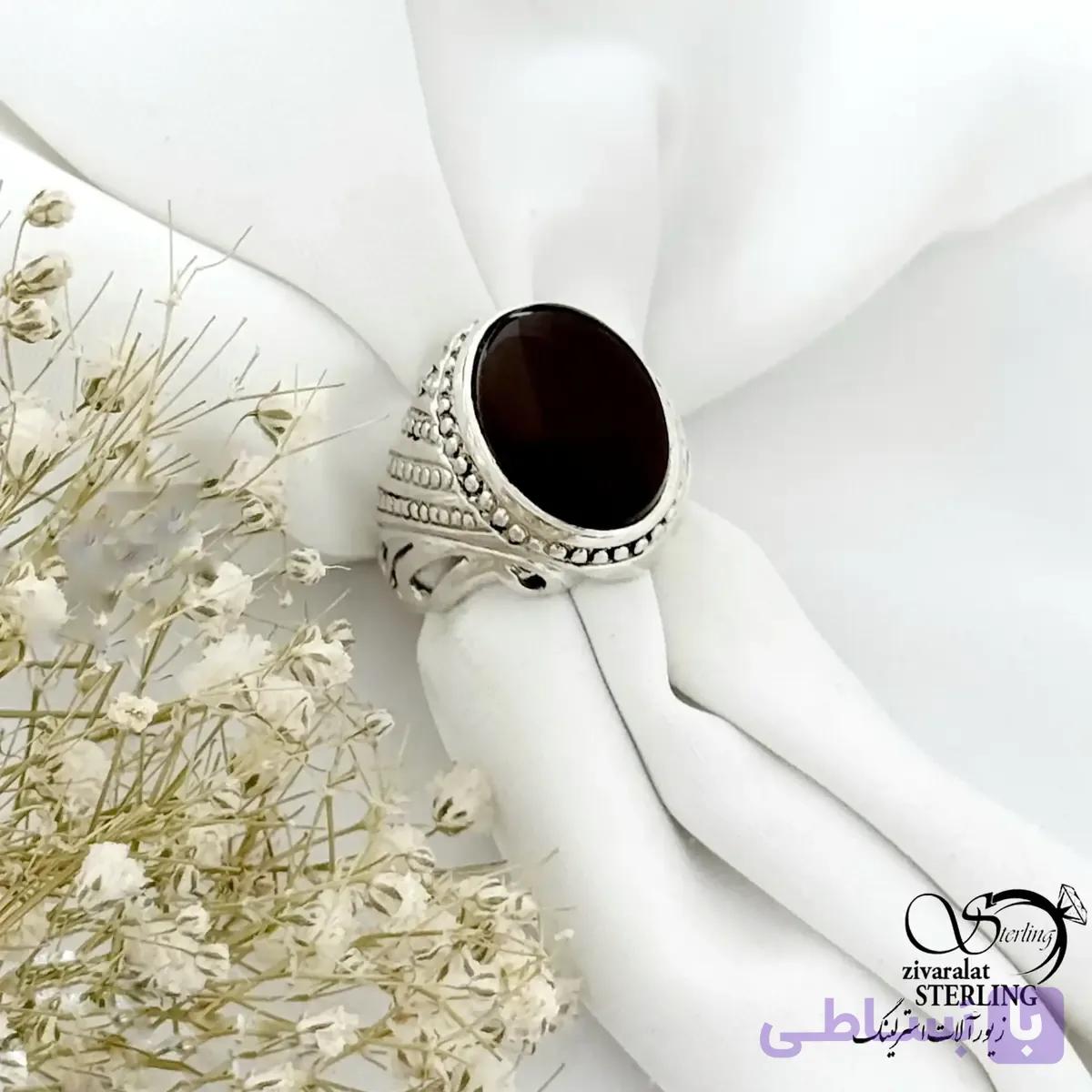 انگشتر سنگ عقیق قرمز تیره با نقره ایتالیا کد 21413