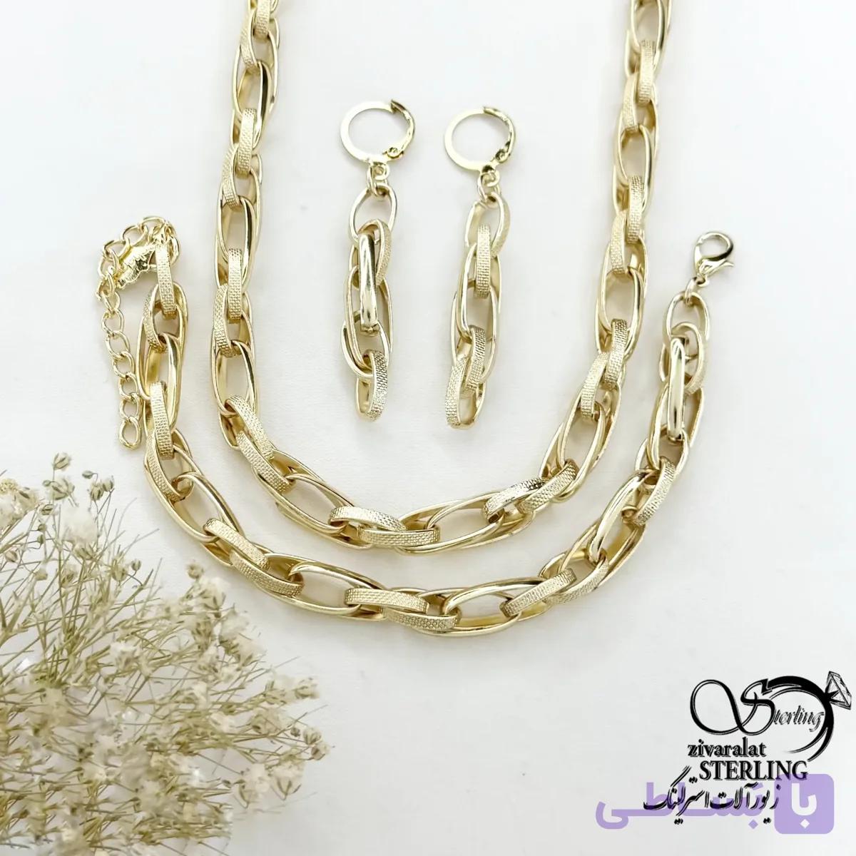 سرویس طرح طلا حلقه تو حلقه زنانه کد 22154 — تصویر 1