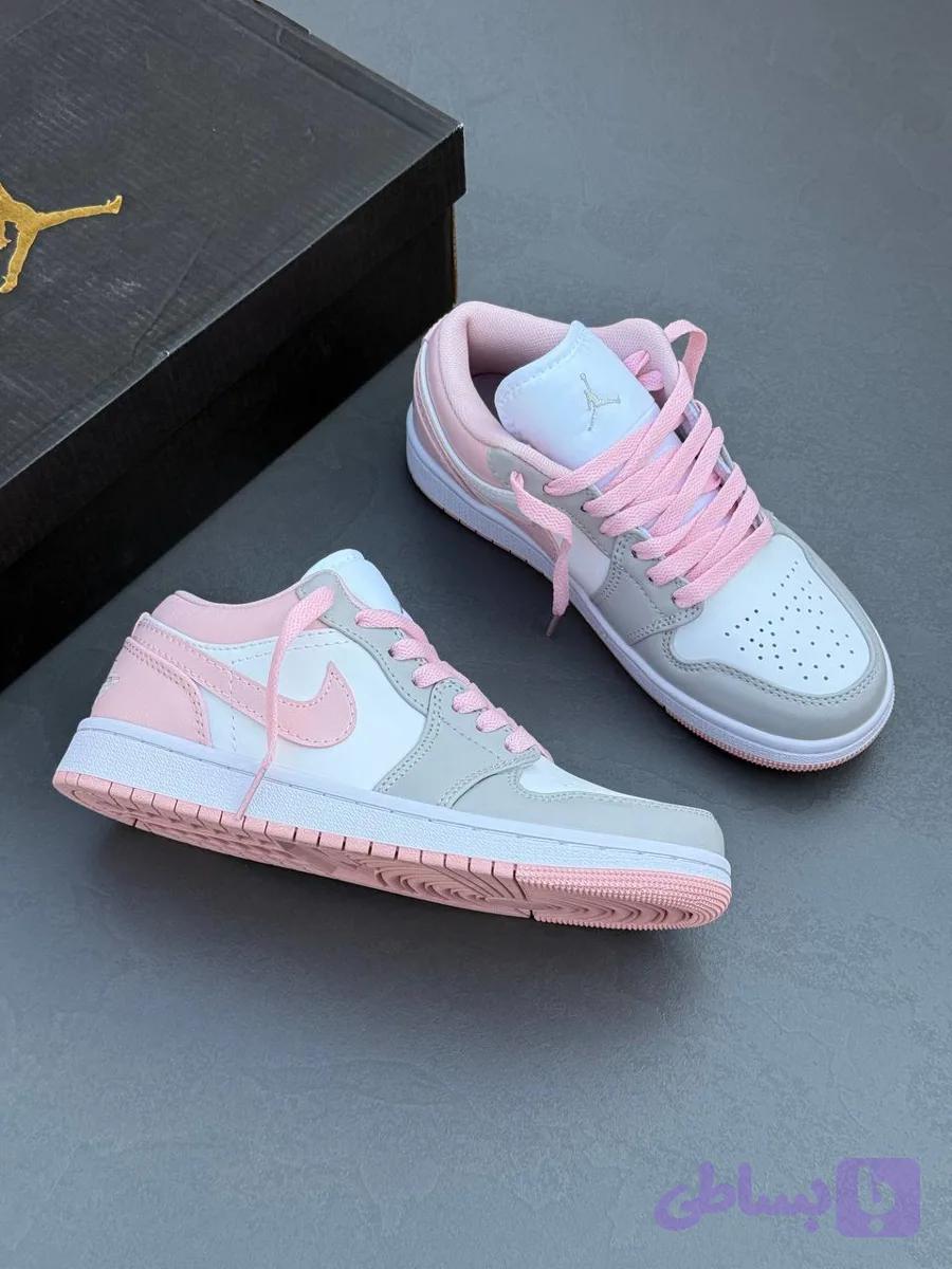 Nike Air Jordan 1 LoW نایک ایر جردن ۱ بدون ساق صورتی سفید — تصویر 1