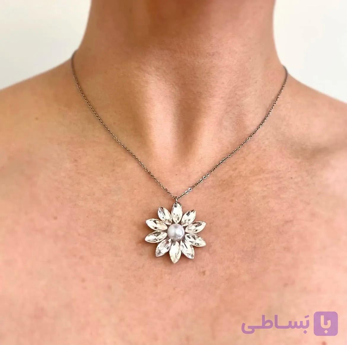 گردنبند مارکیز شکیبا دستساز مجلسی و زیبا
