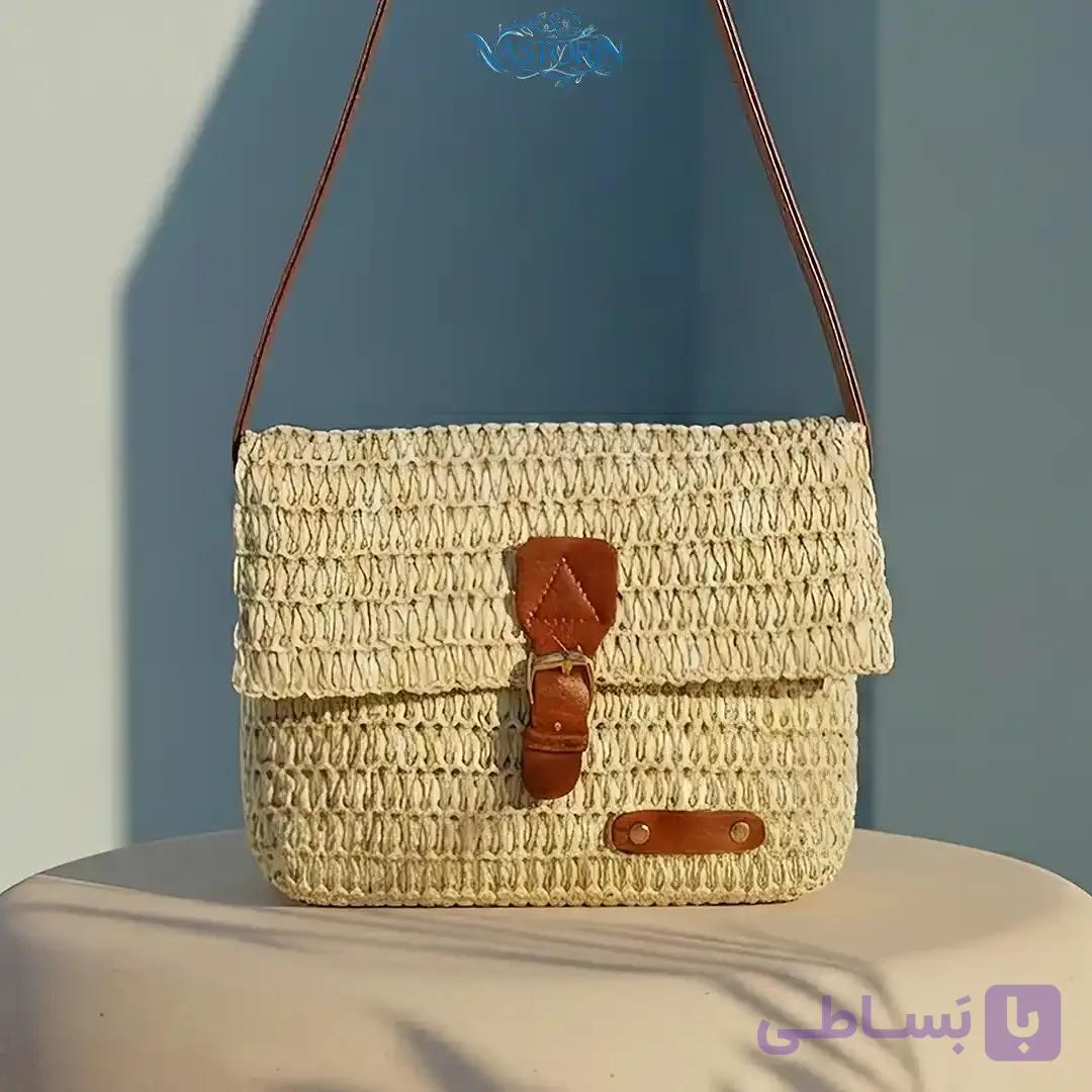 کیف زنانه حصیری دستبافت وارداتی رنگ کرمی با بند چرمی — تصویر 1