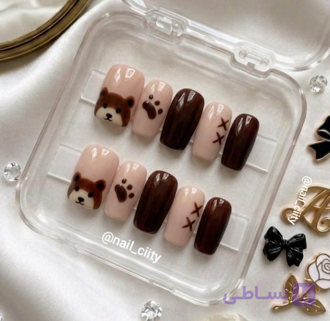 ناخن مصنوعی بامواد کاشت خرسی قهوه ای