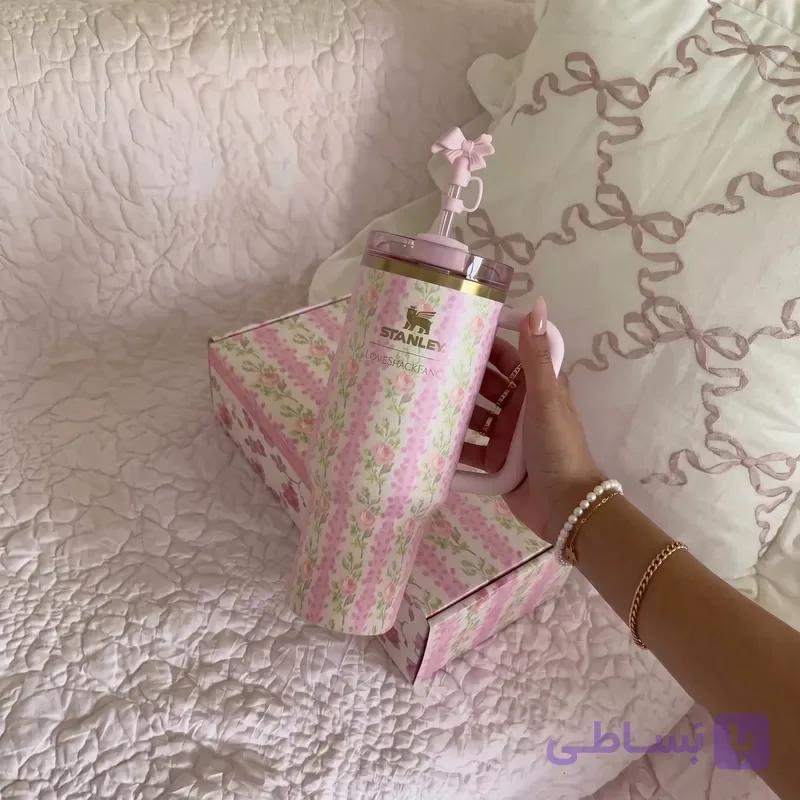 تراول ماگ دسته‌دار استنلی طرح راه راه صورتی
