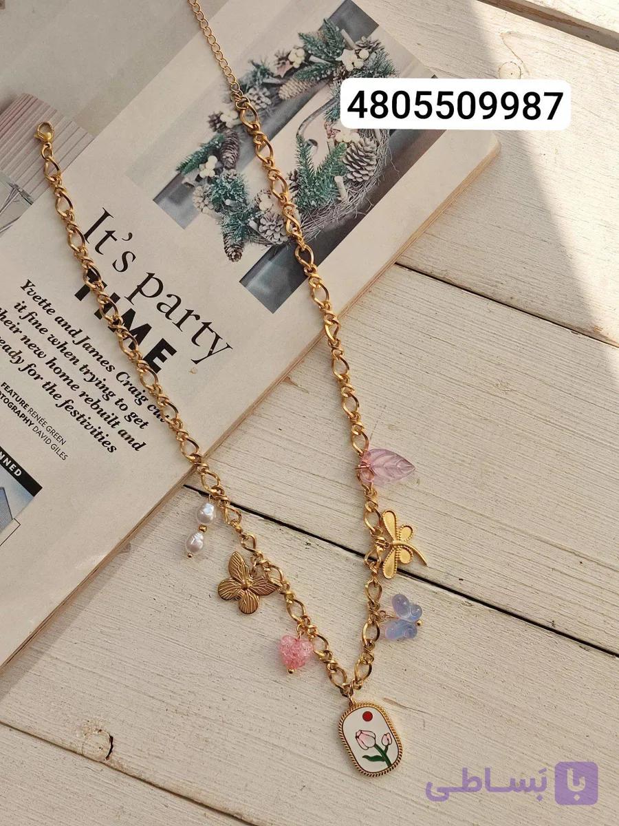گردنبند صدفی میناکاری 4805509987  با پلاک گل
