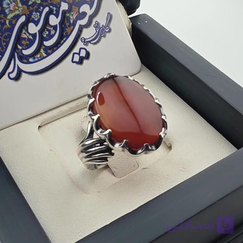 انگشتر مردانه نقره عیار ۹۲۵با سنگ عقيق یمنی سرخ بیضی رکاب ماشینی — تصویر 1