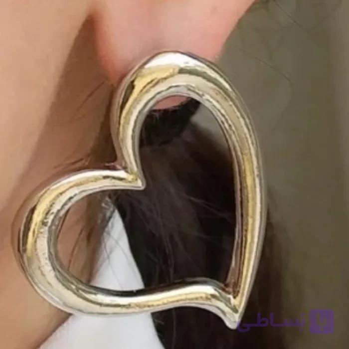 گوشواره زنانه مدل قلبی میخی سیلور استیل رنگ ثابت ترند نقره ای
