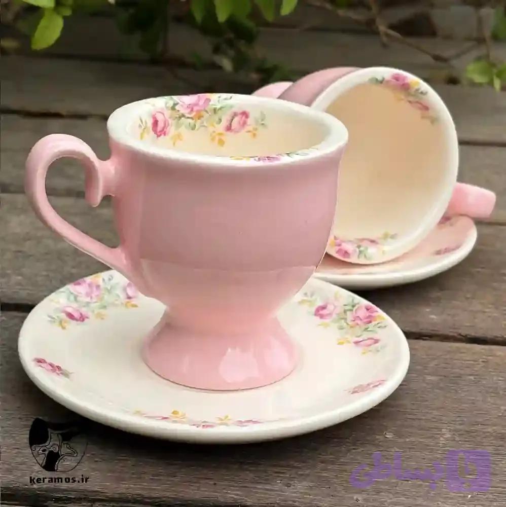 فنجان چای خوری گل دار فانتزی با زیره — تصویر 1