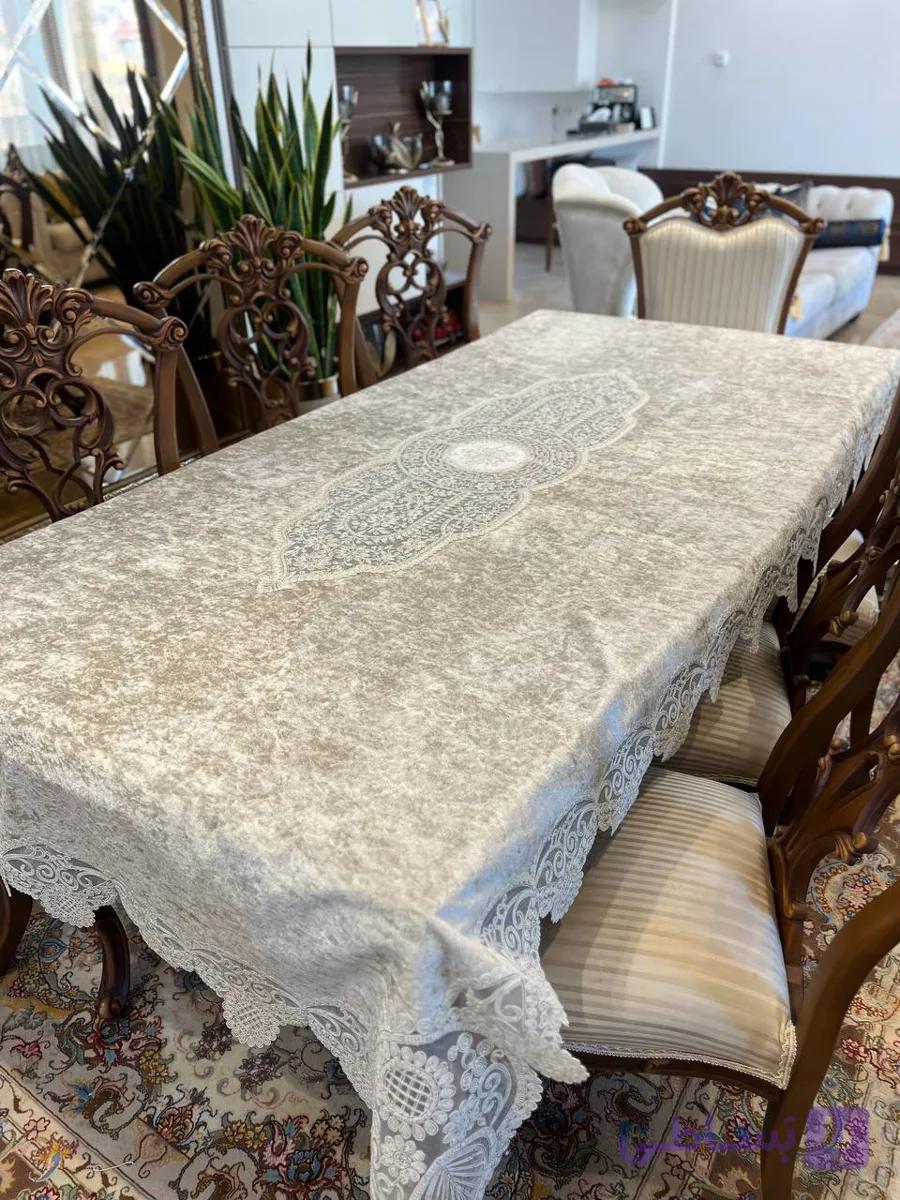 رومیزی بزرگ ورساچه — تصویر 1