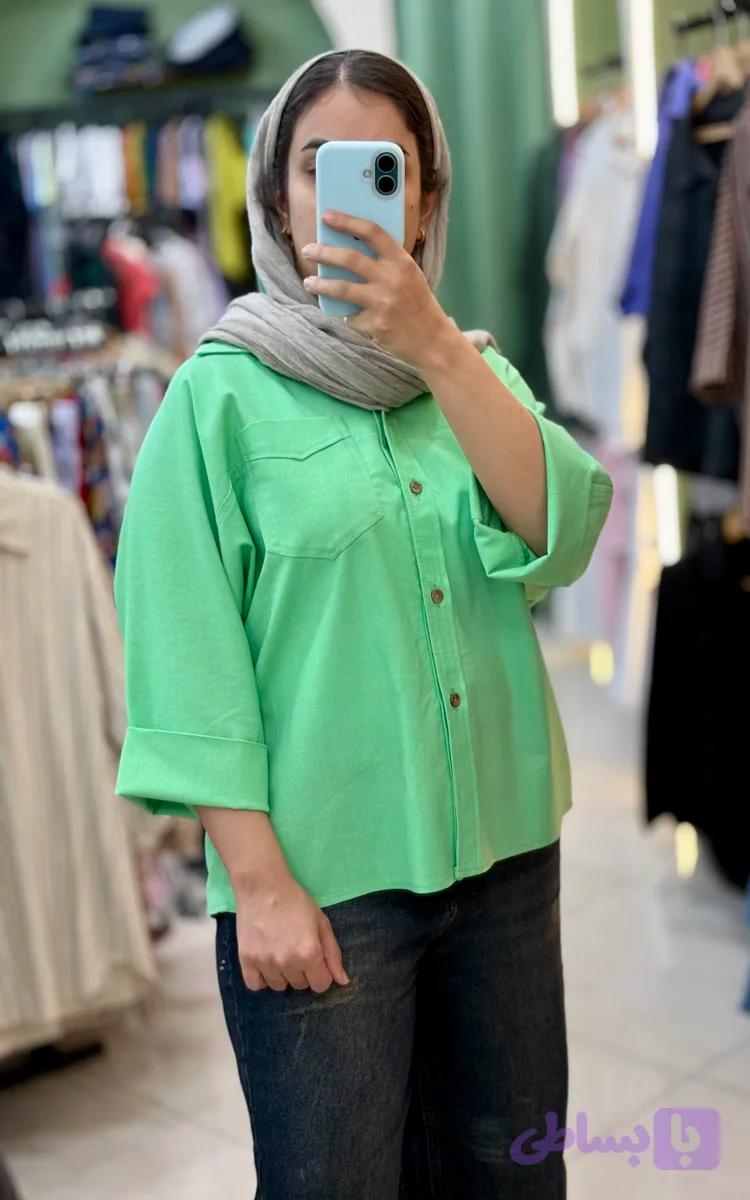 شومیز زنانه مدل باکسی رنگ سبز پاستیلی