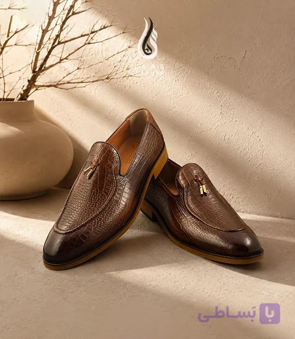 کفش چرم مردانه لوفر دست دوز قهوه ای کد 1358 — تصویر 1