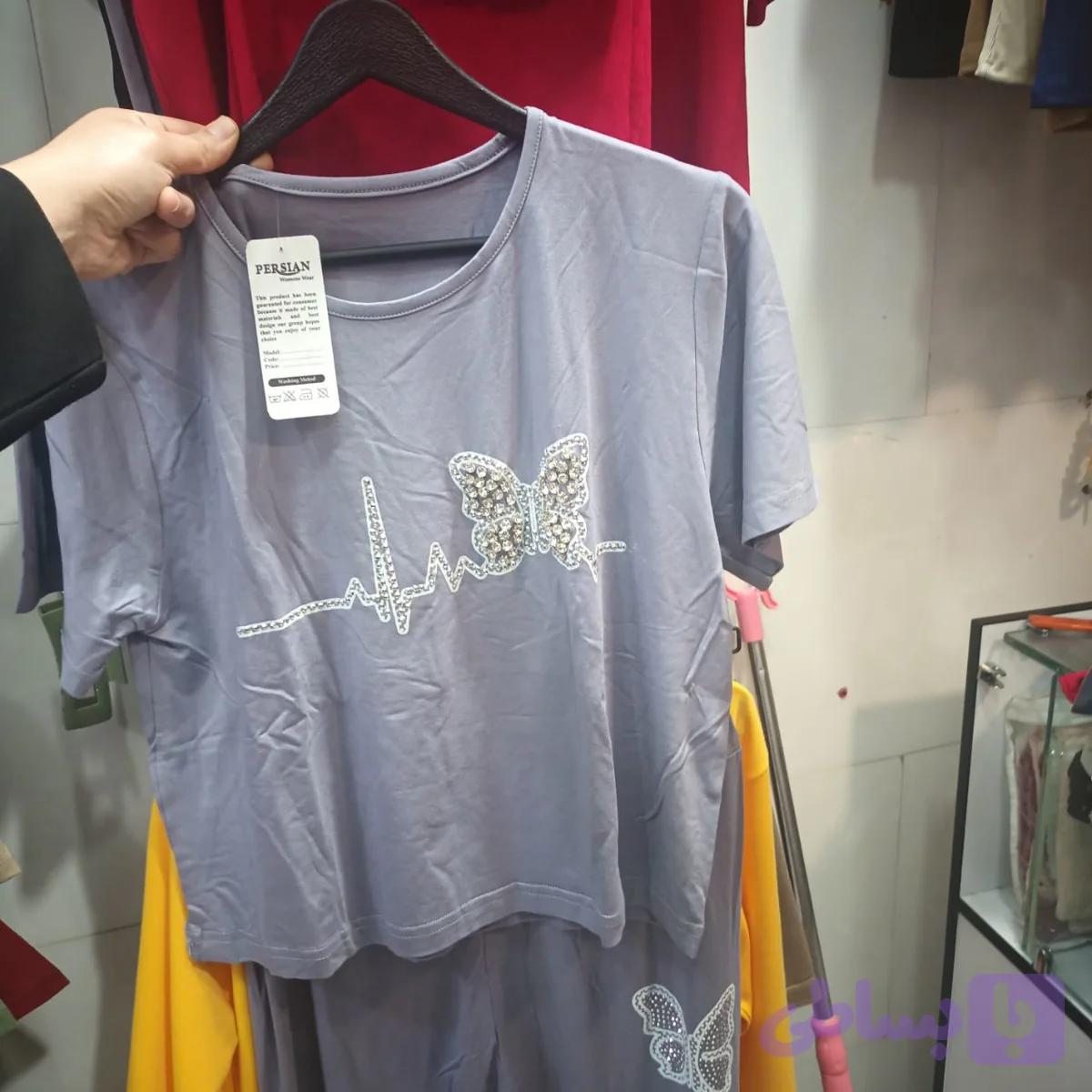ست کراپ و شلوار طرح پروانه نگین‌کاری