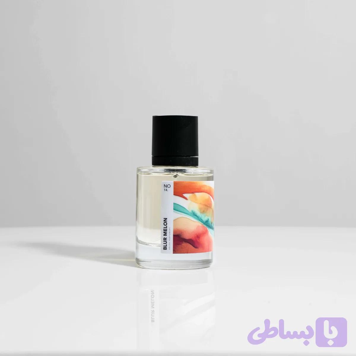 عطر بلور ملون
