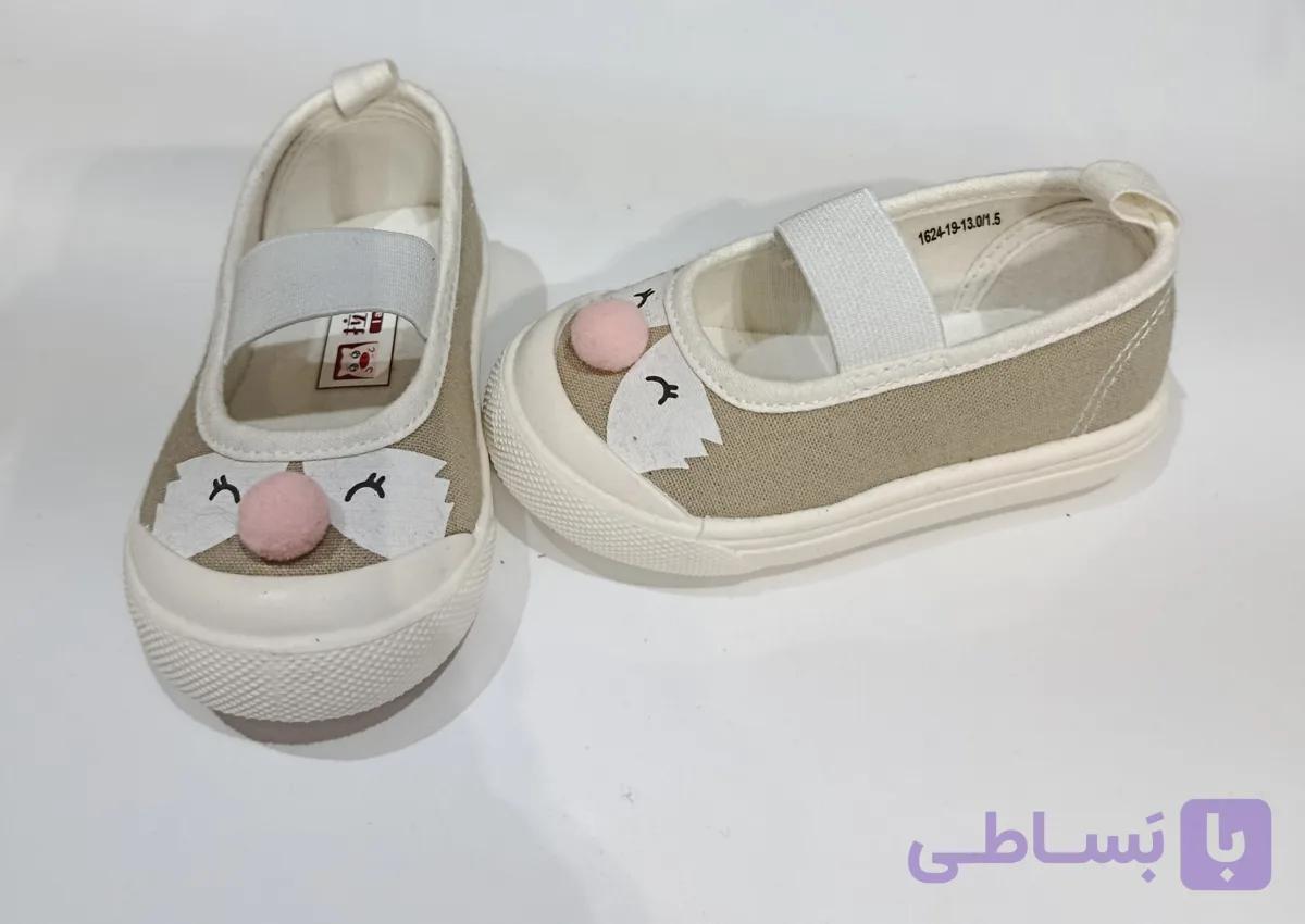 کفش بچگانه