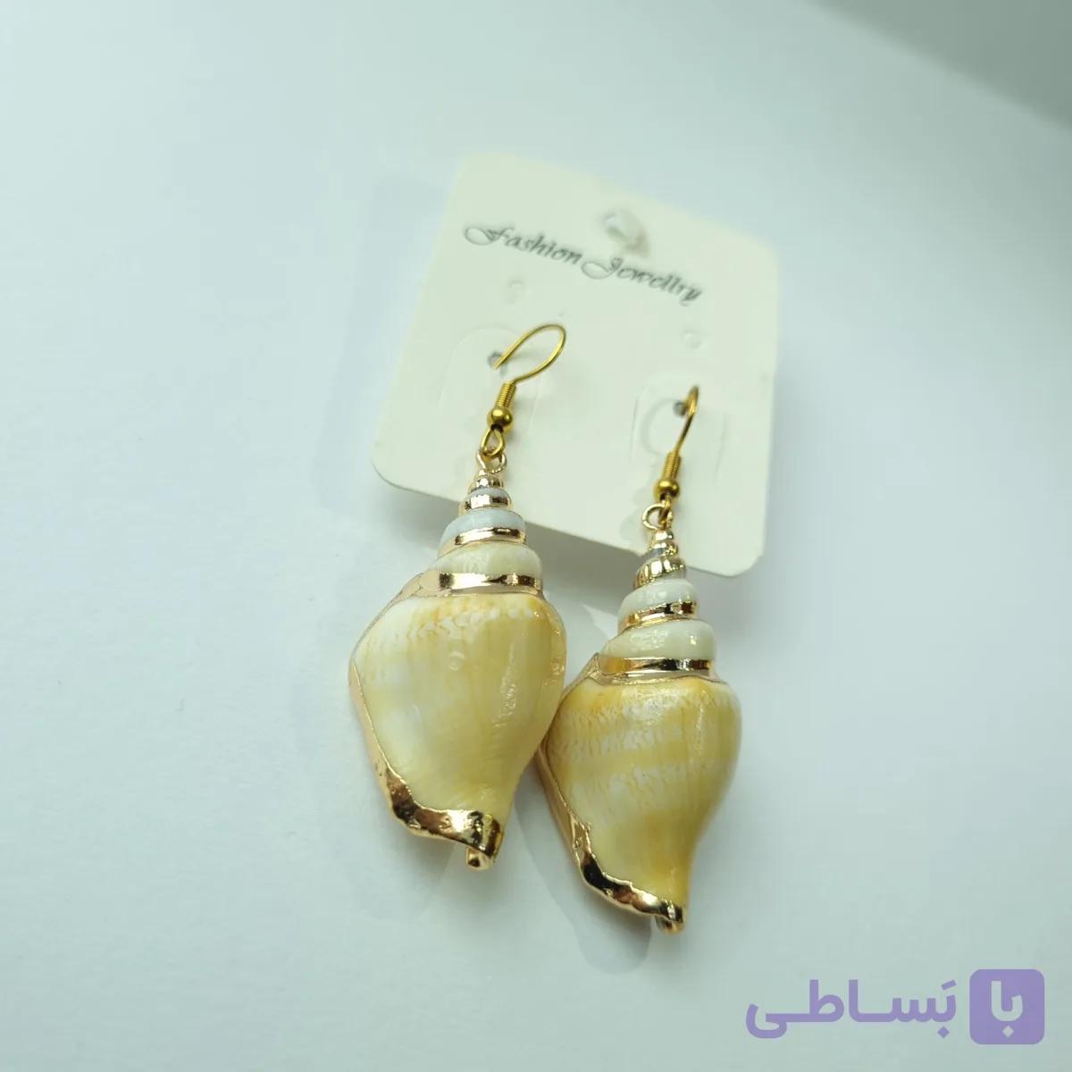 گوشواره صدفی کرمی طلایی کشیده — تصویر 1
