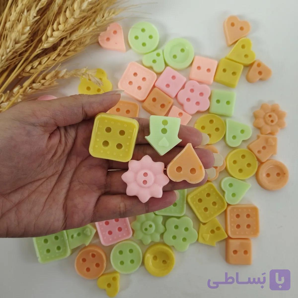صابون طرح دکمه — تصویر 1