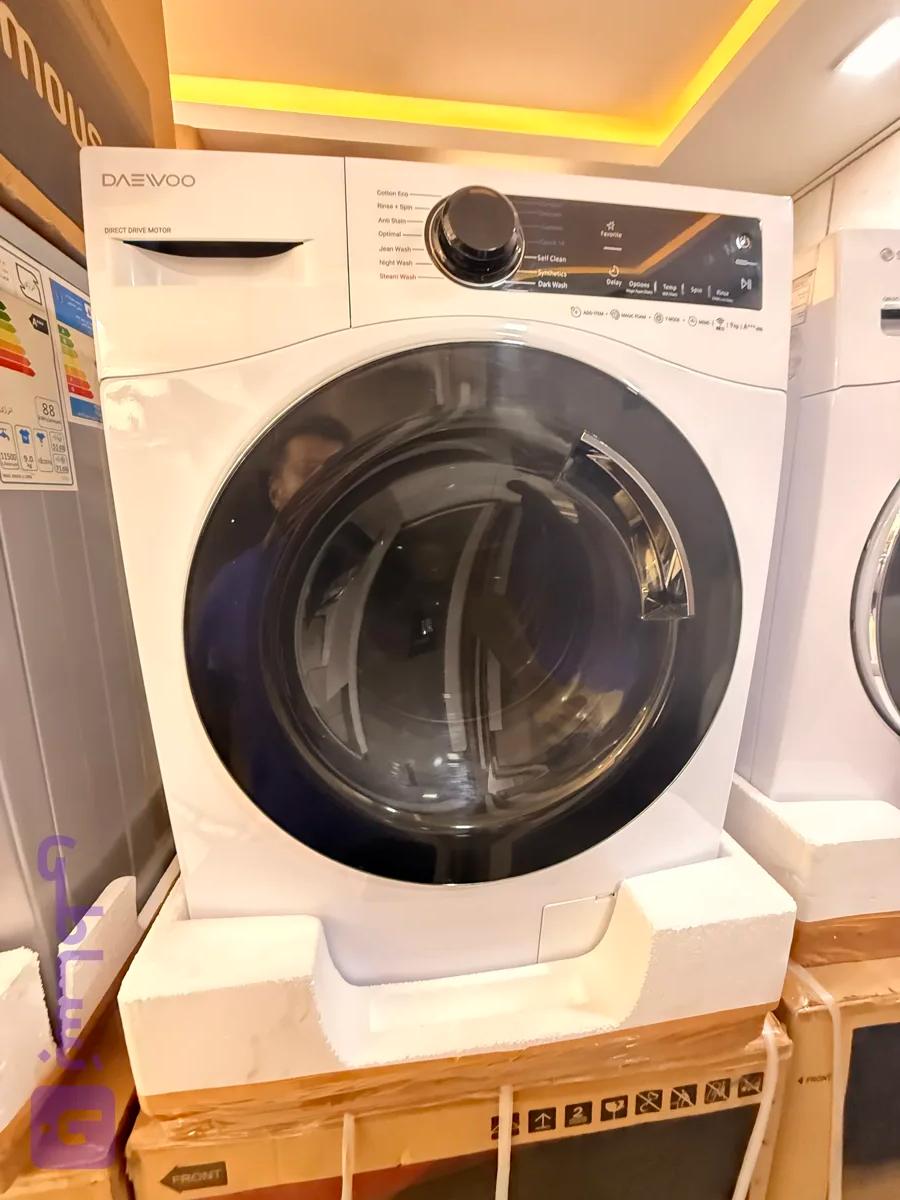 ماشین لباسشویی سفید دوو مدل LM1-990W