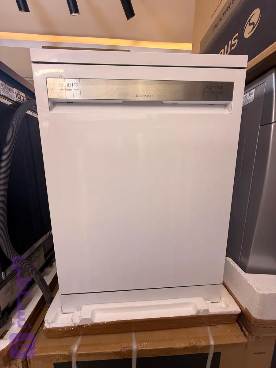 ماشین ظرفشویی سفید دوو مدل DW-200 W