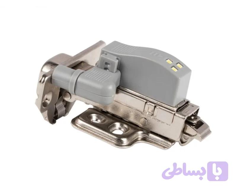 چراغ داخل کابینتی