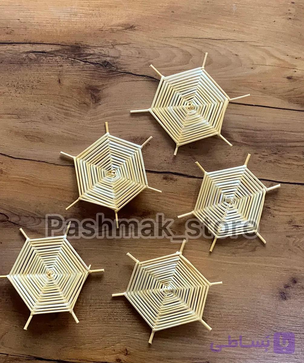 اسباب بازی خرگوش مدل چیپس جویدنی ساقه‌ گندمی