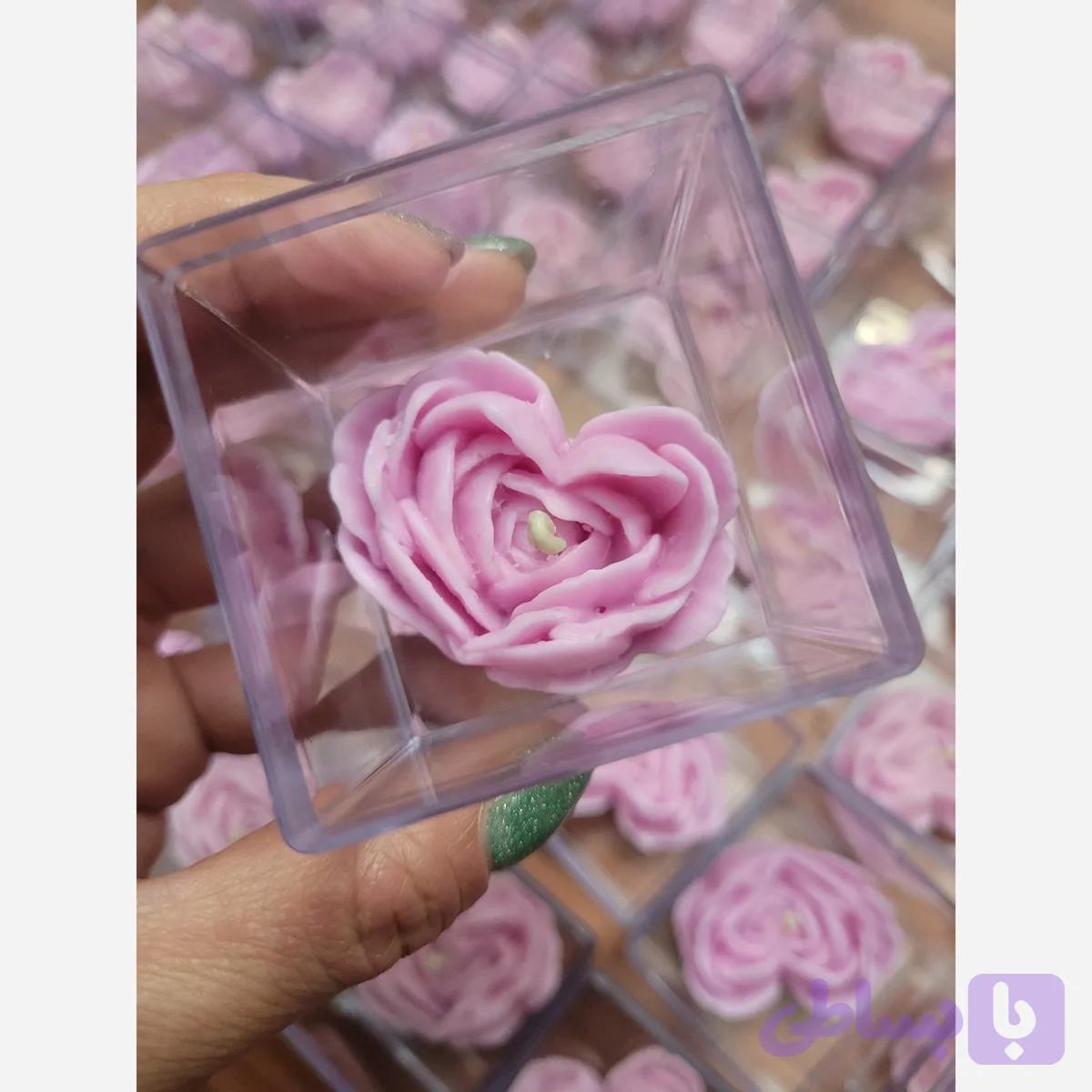 گیفت شمع رز قلبی با پلکسی — تصویر 1