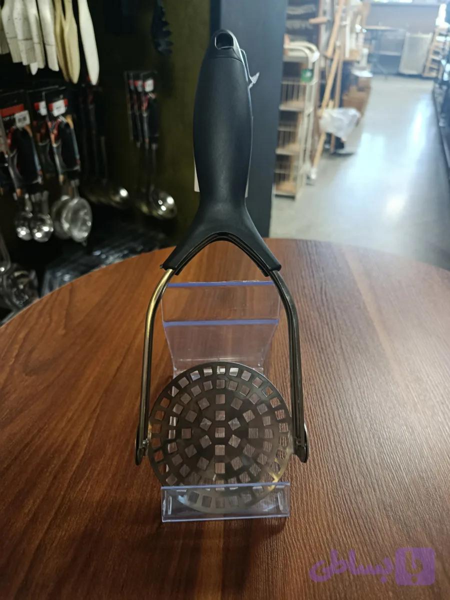 پوره کن تاشو Collapsible masher