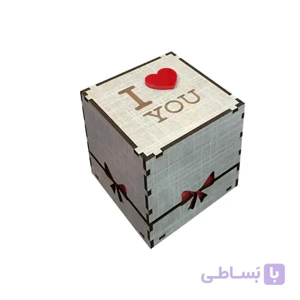جعبه هدیه و ساعت چوبی کد (2006) — تصویر 1