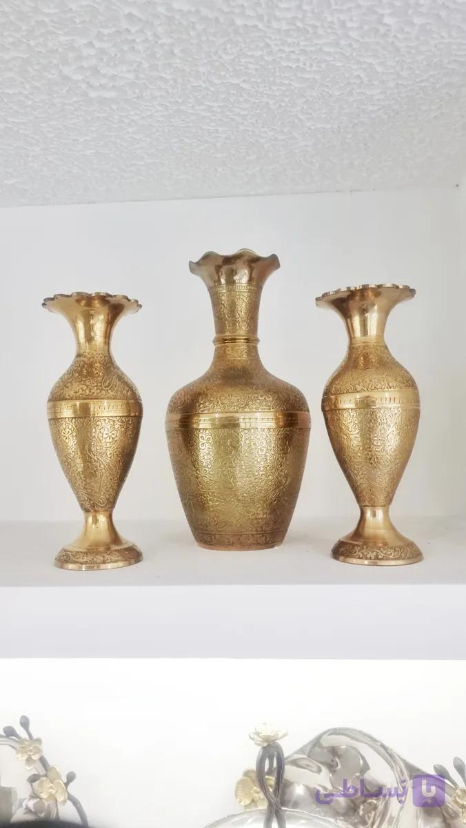 گلدان برنجی وارداتی مدل قلم زنی