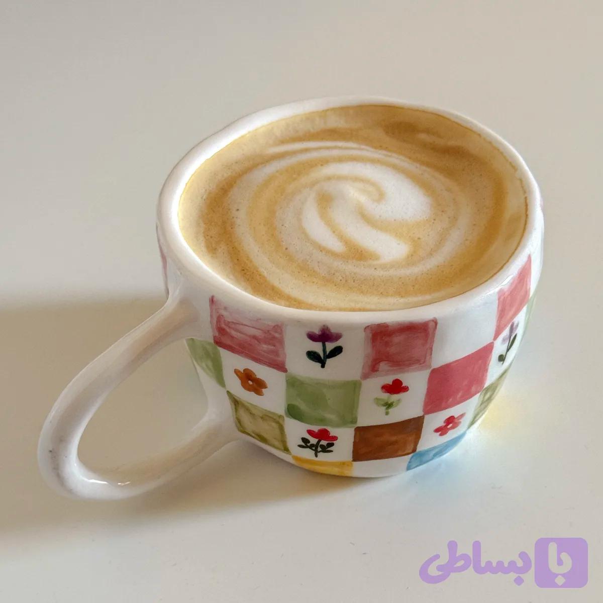 ماگ دفرمه چهارخونه