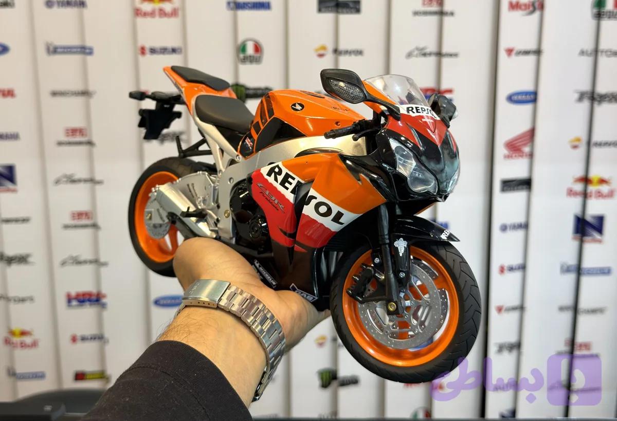 ماکت موتور هوندا REPSOL