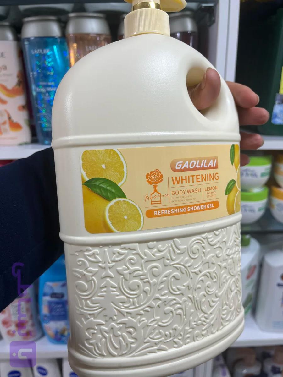 شامپو بدن روشن‌کننده و طراوت‌بخش گائولیلای (GAOLILAI) با عصاره لیمو - حجم ۲ لیتر