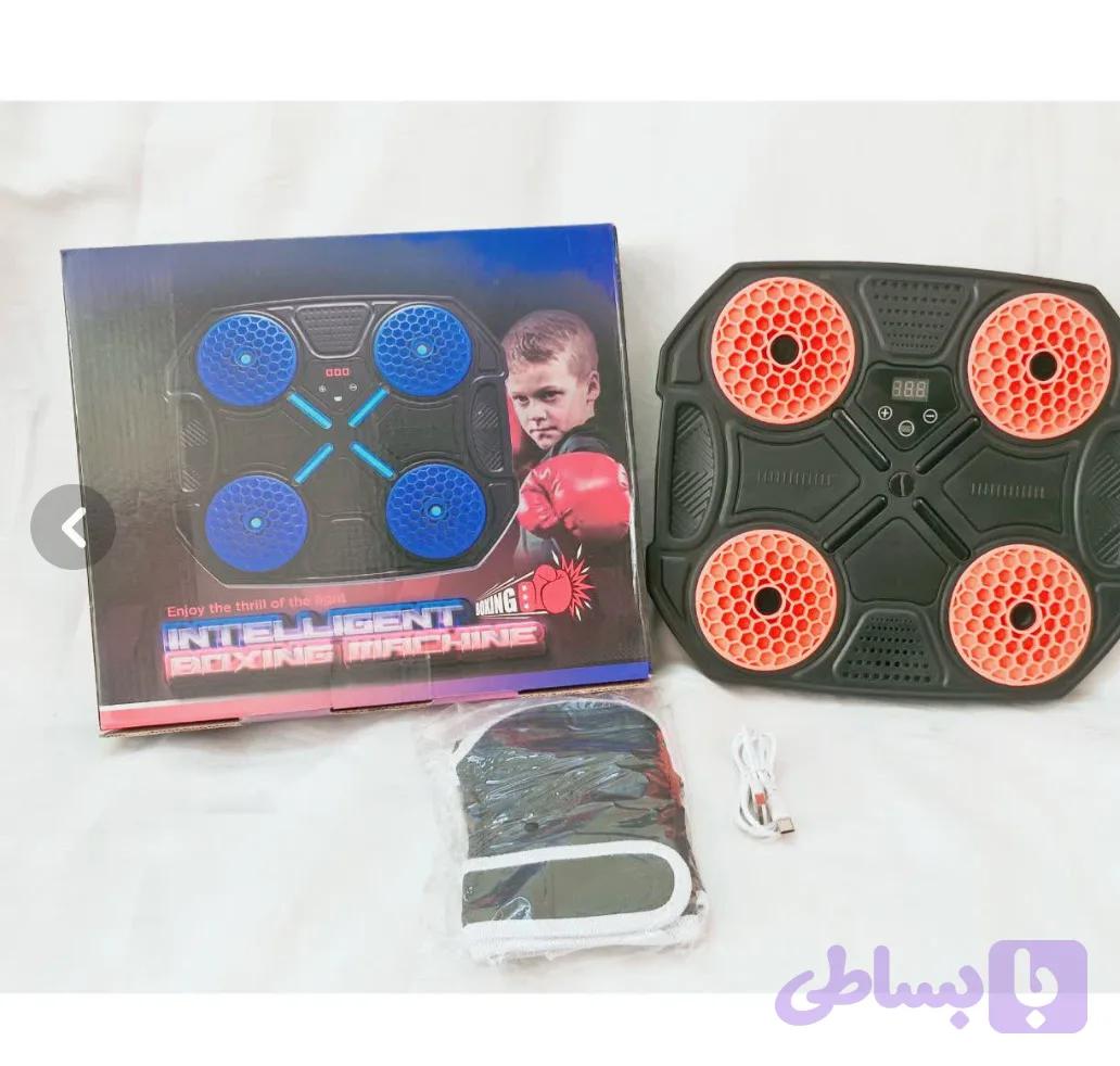 کیسه بوکس دیواری ۴ پره