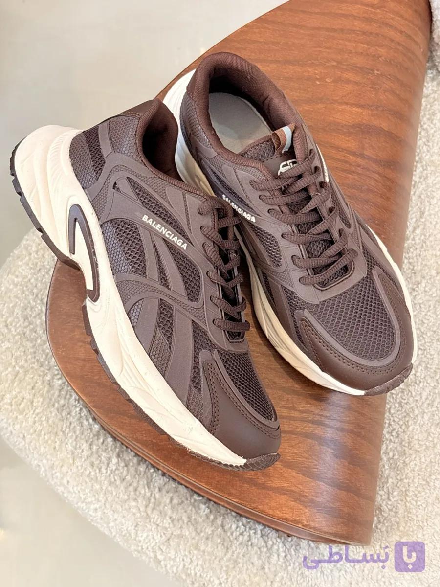 کفش کتونی بالنسیاگا قهوه ای وارداتی لژدار | Balenciaga Brown Sneaker — تصویر 1