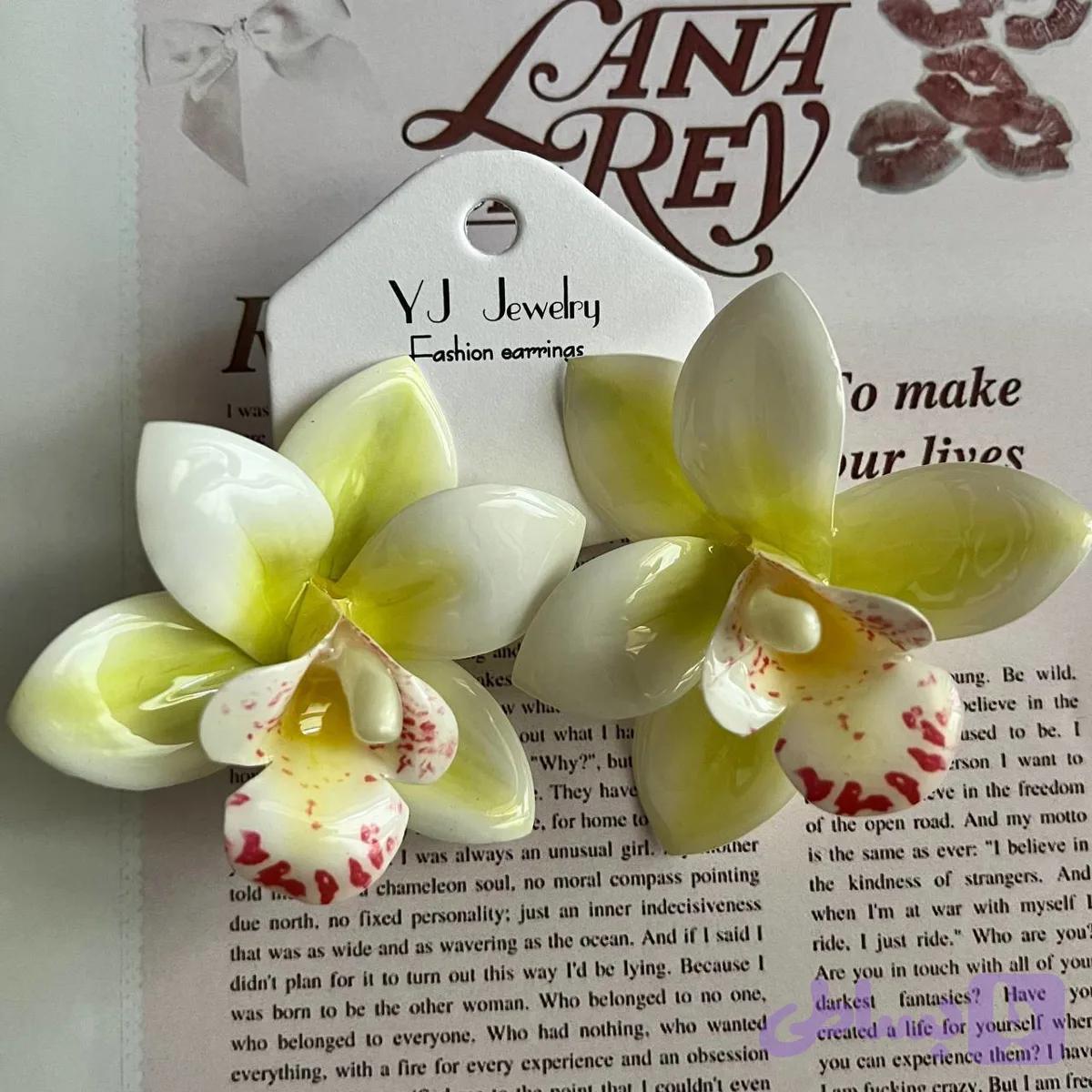گوشواره لیلیوم