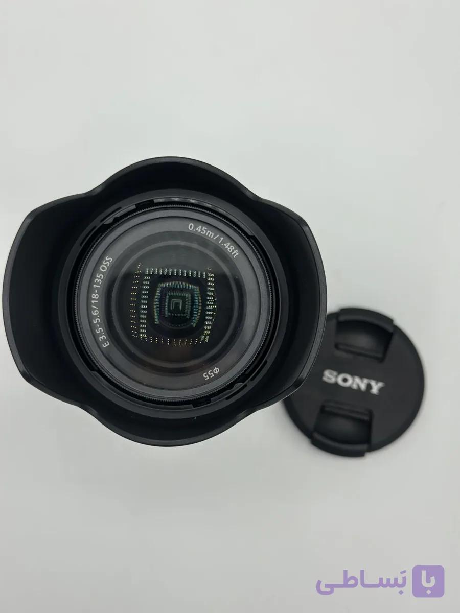 لنز دوربین سونی مدل E 18-135mm f/3.5-5.6 OSS — تصویر 1