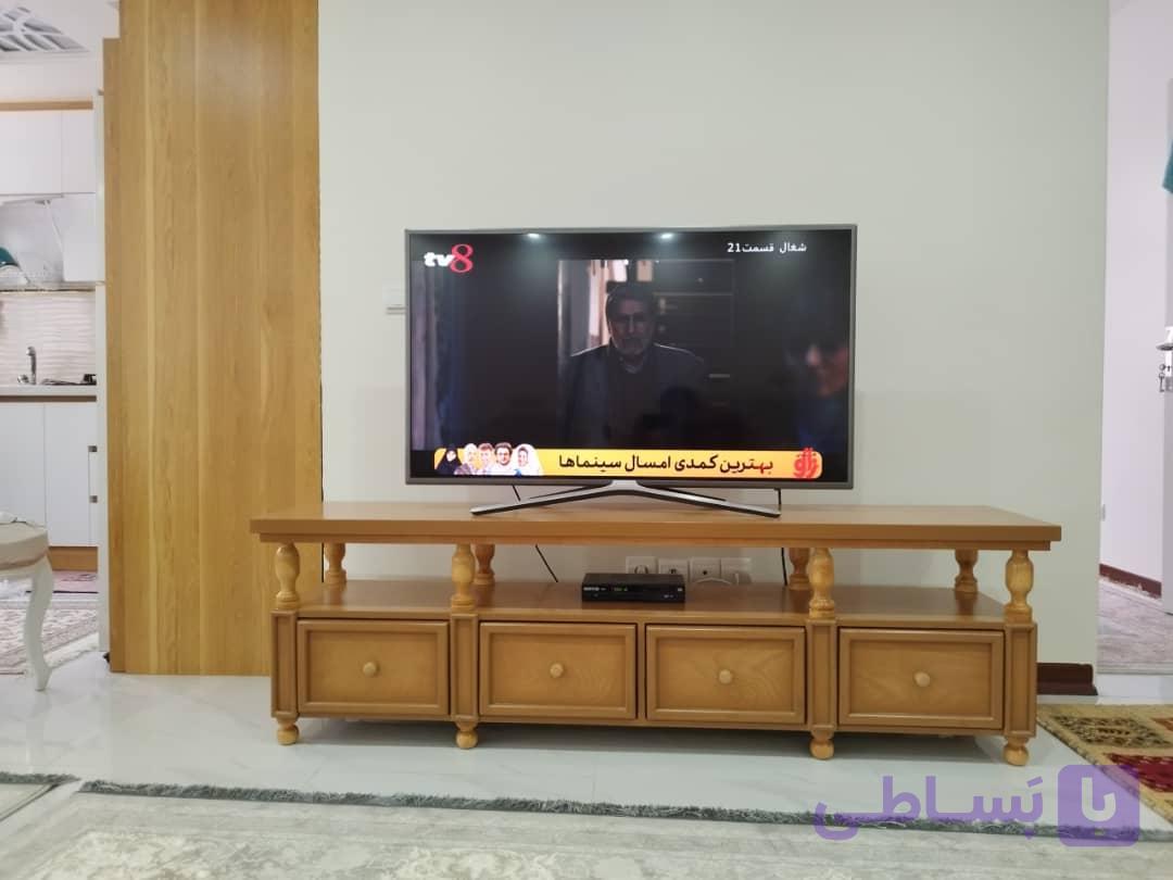 میز تلویزیون چوب بلوط طبیعی مدل202 با ستون های چوبی خراطی سندبلاست در 2سایز و7رنگ