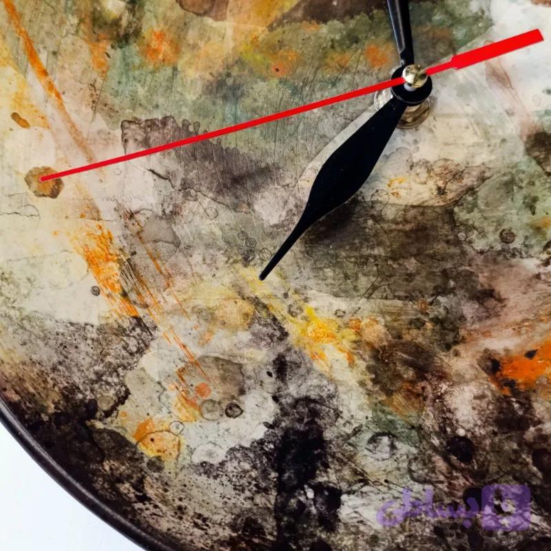 ساعت دیواری سرامیکی دست‌ساز نارسیس، تک‌نسخه با رنگ منحصربه‌فرد انتزاعی – N8.clock