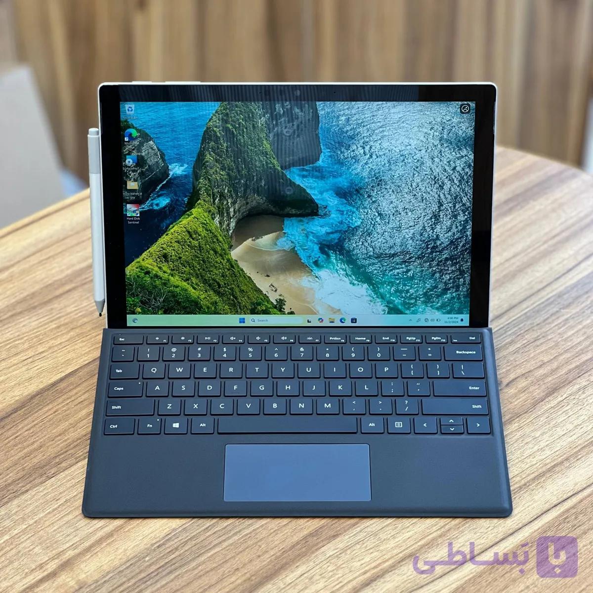 لپتاپ استوک ۱2.3 اینچی سرفیس مدل Surface Pro 7 i5 1035G4 8GB DDR4 256GB SSD Intel Iris Plus