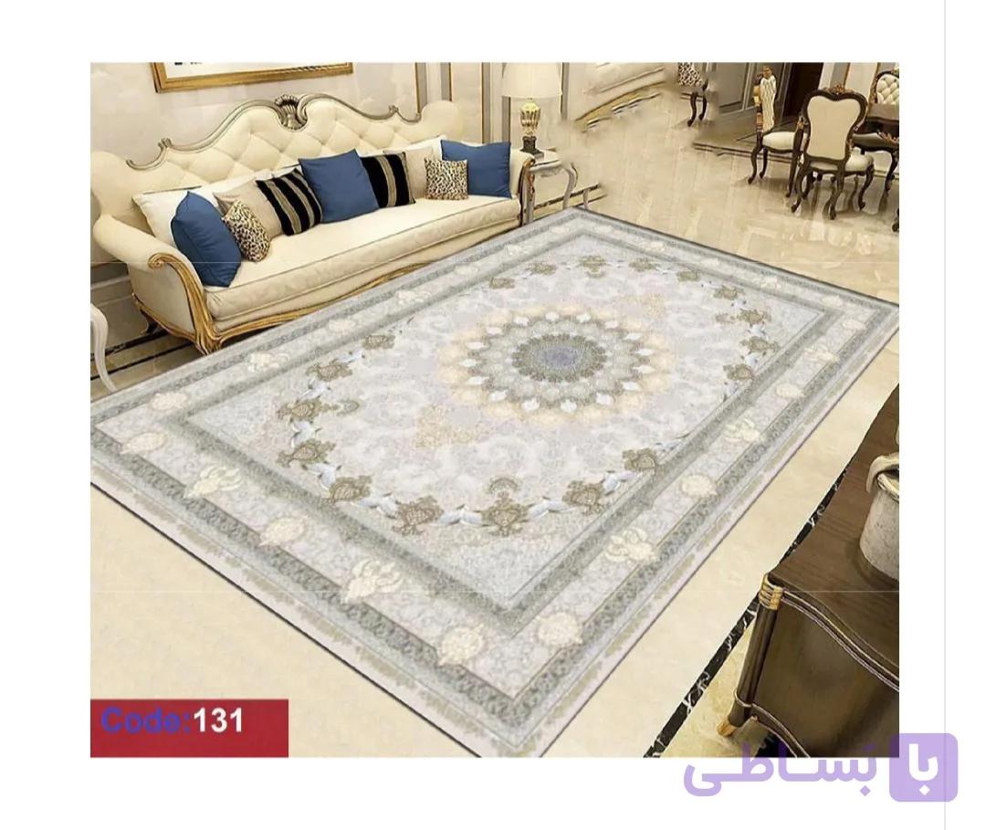 فرشینه استپ دار زمینه صورتی ملیح طرح کلاسیک مناسب نشیمن و اتاق خواب کد ۱۳۱