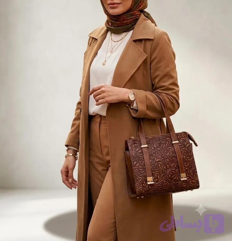 کیف دستی زنانه چرم مدل نیلوفر گردویی چرم گابای — تصویر 1