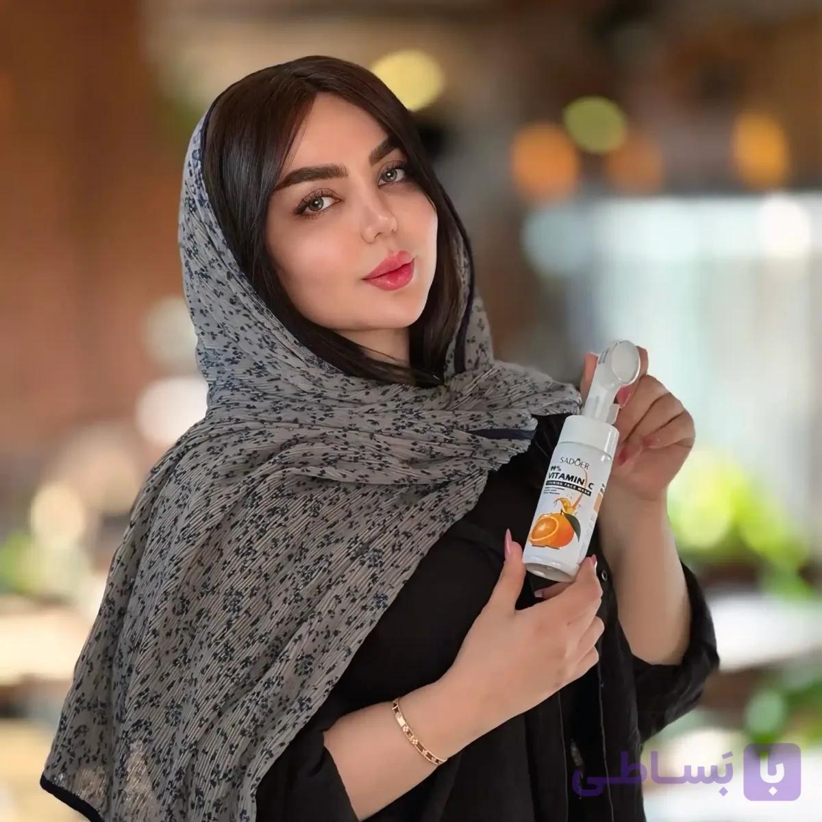 فوم شستشو ویتامین سی برند سادور