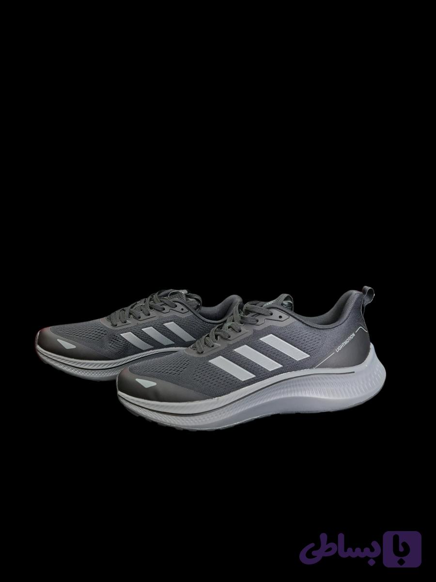 کفش adidas — تصویر 1